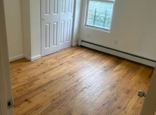 28 Layton Ave APT 2, Staten Island, NY 10301