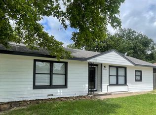1203 Liberty St, Weatherford, TX 76086