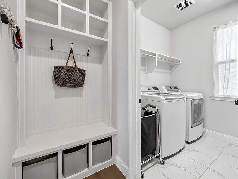13946 Falcon Ranch Dr — Photo 35