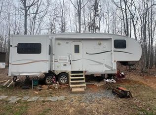 816 Ivy Rd, Scottsville, VA 24562