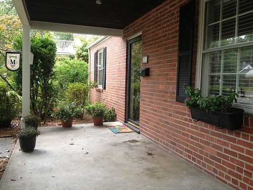 4th image of 5211 Forest Hill Ave