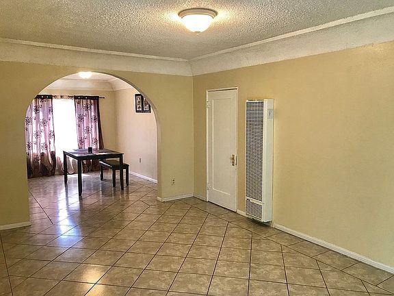 5th image of 6110 Rockne Ave