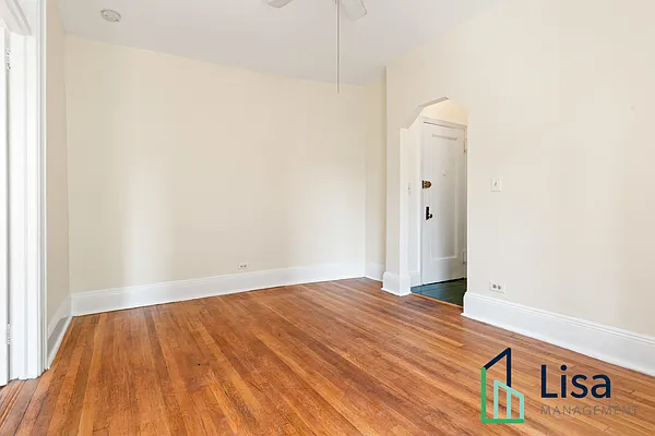 Rented by Lisa Management Inc | media 8