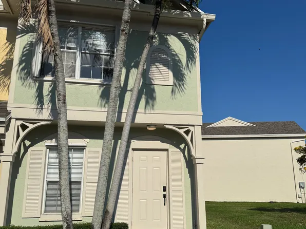 12 Whitehead Cir, Weston, FL 33326