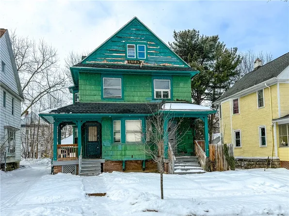 53 Quincy St, Rochester, NY 14609