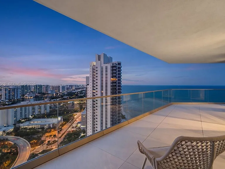 18975 Collins Ave #3000 — Photo 44
