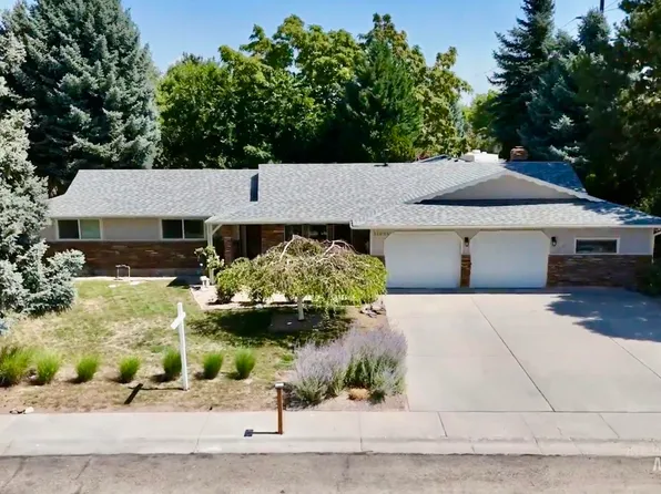 11036 W Peconic Dr, Boise, ID 83709