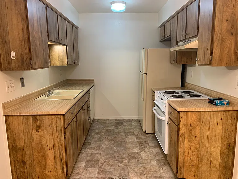 3095 Shoshone Pl #5B — Photo 3