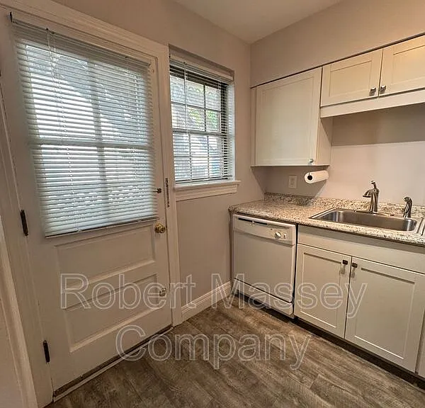 2079 Douglass Blvd #1 — Photo 8