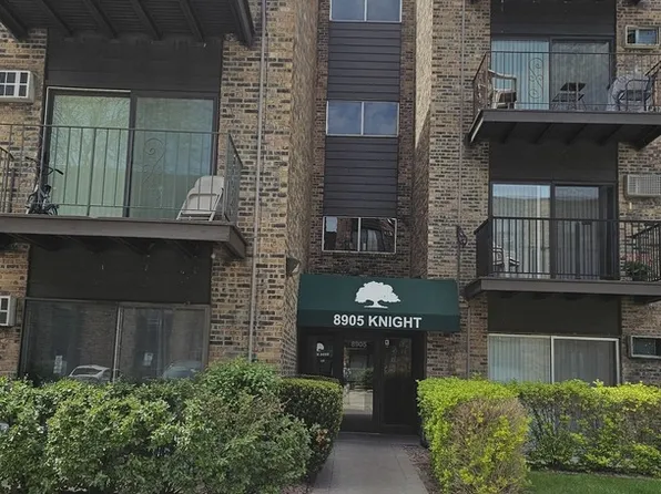8905 Knight Ave APT 401, Des Plaines, IL 60016