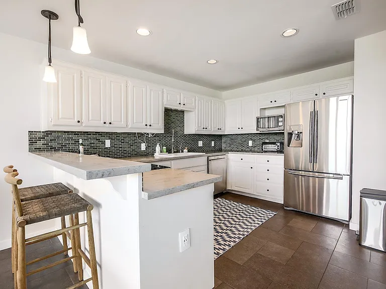 1329 Spyglass Dr — Photo 17