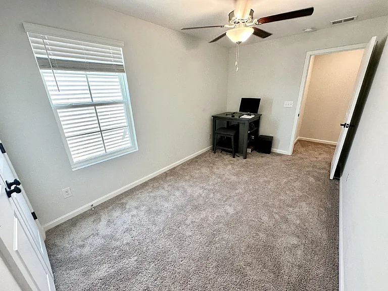 409 Eclipse Ln — Photo 25