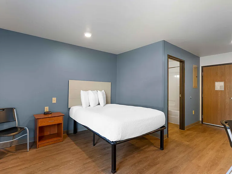 Studio Suite - 1 Full Bed