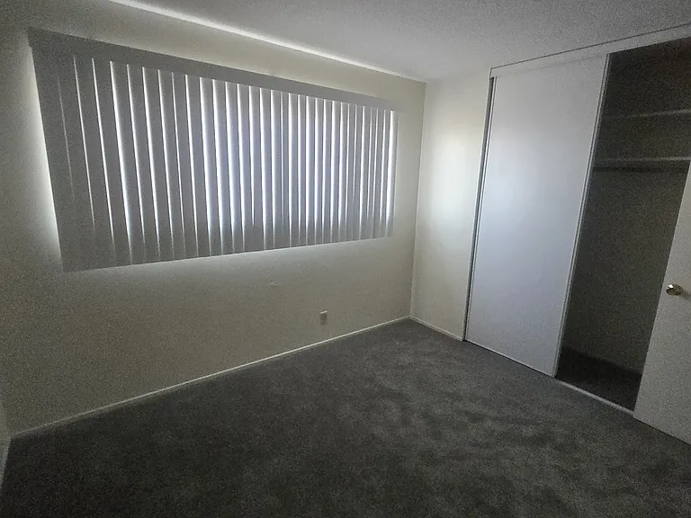 255 MacArthur Boulevard — Photo 82
