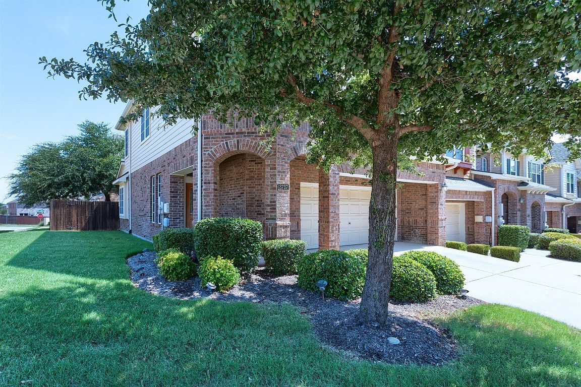 3737 Vienna St, Irving, TX 75038 | Zillow