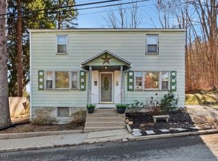 104 Harvey St, Hackettstown, NJ