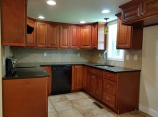 20 Eastford Rd, Southbridge, MA 01550