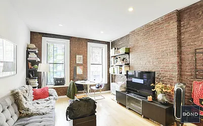 Rented by Bond New York