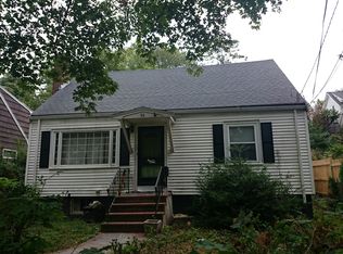 88 Glenellen Rd, West Roxbury, MA 02132