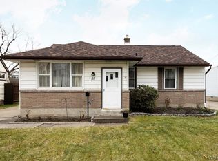 51 Fenwick Rd, Tonawanda, NY 14150