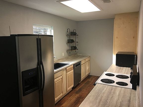 5th image of 13090 Westchester Ln