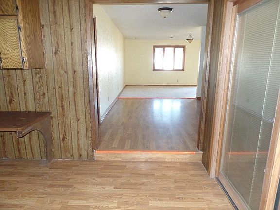 5th image of 1628 N Nelson Ct