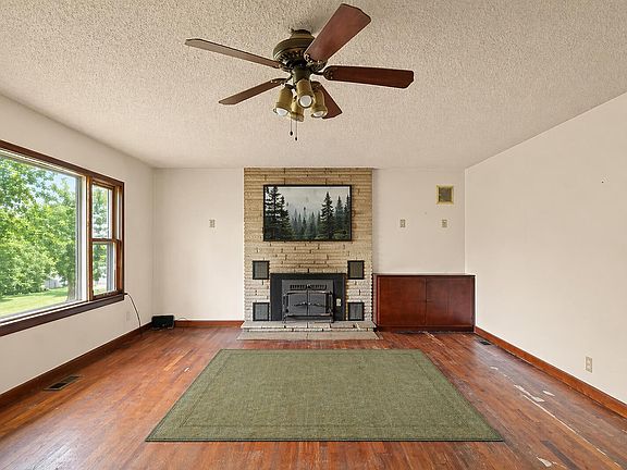 4th image of 64699 E 100th Rd