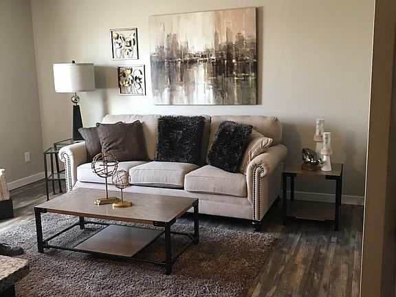 3rd image of 2834 Murwood