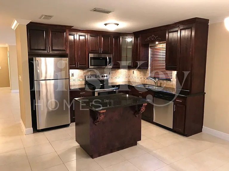 12827 SW 256th Ter — Photo 6