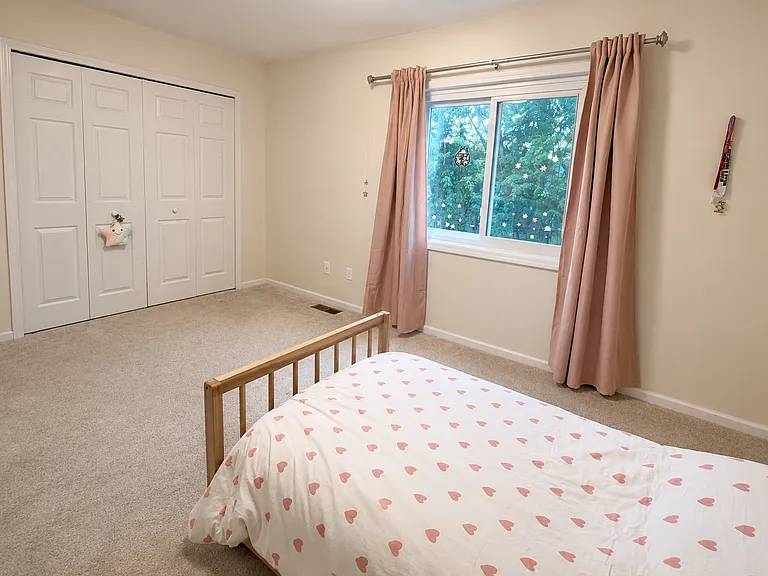 24299 Lynwood Dr — Photo 19
