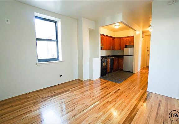 4th image of 29 Avenue B APT 6E