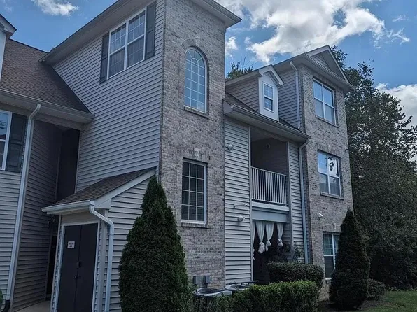 1054 Morning Glory Dr, Monroe Township, NJ 08831