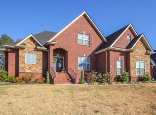 2013 Higgins Ln, Murfreesboro, TN 37130