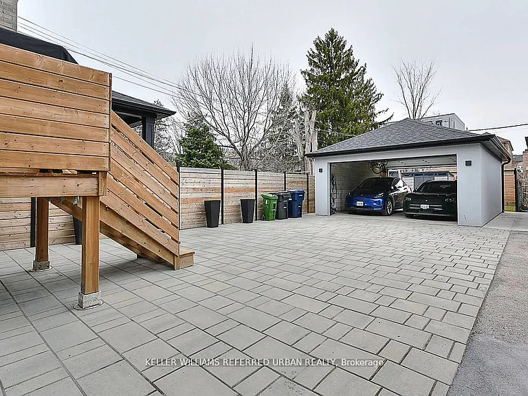 613 Harvie Ave — Photo 31