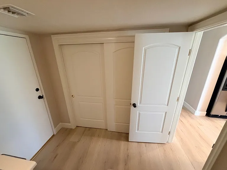 7605 Rolling View Dr #101 — Photo 14