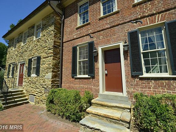 2nd image of 40128 Bond St
