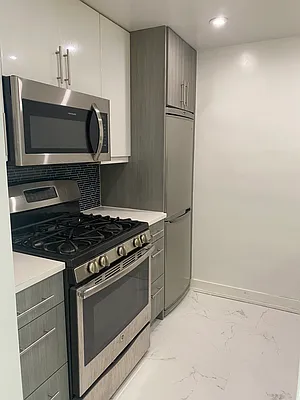 Rented by Oxford Property Group | media 14