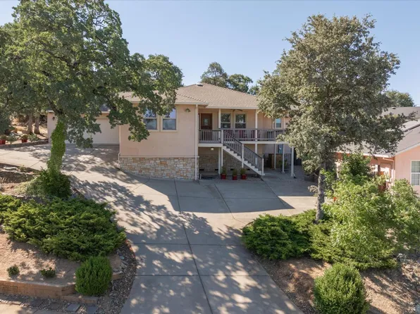 431 Live Oak Dr, Angels Camp, CA 95222