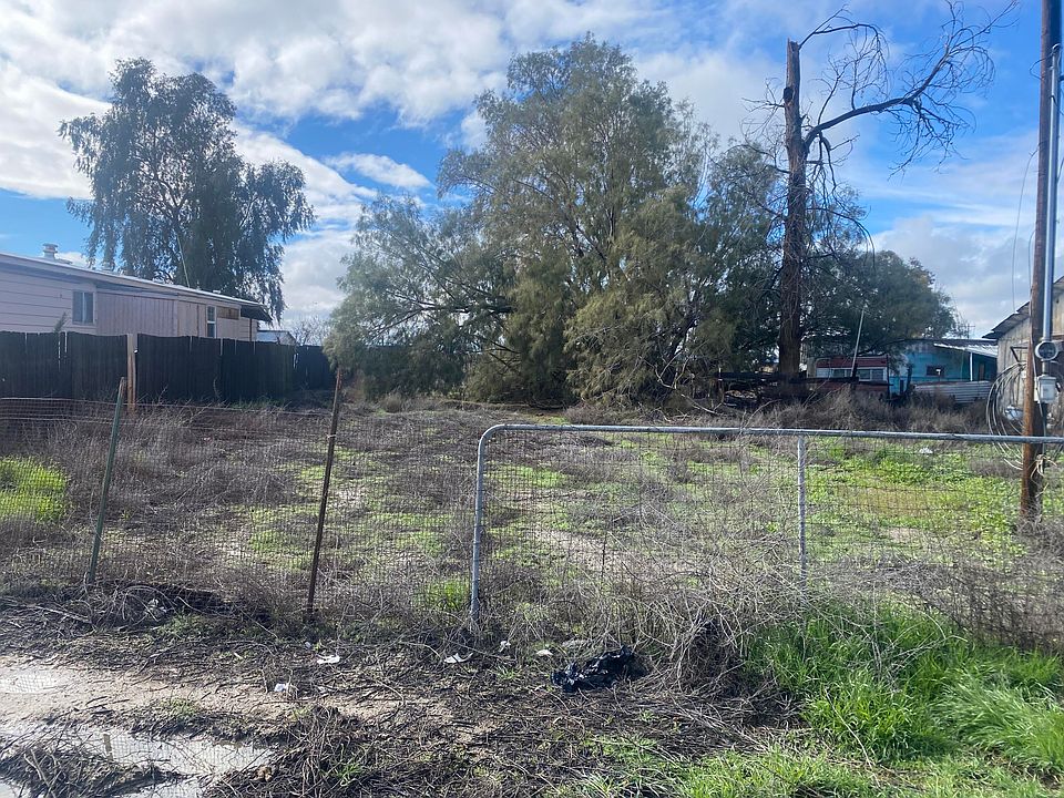 2nd image of Knox Road