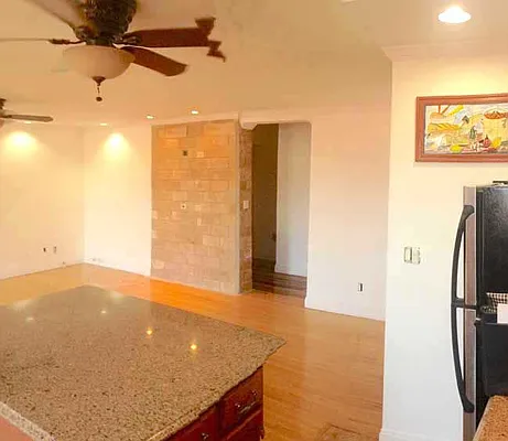 Rented by Bizzarro Agency | media 4