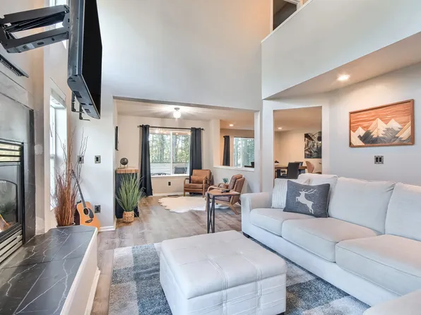3017 17th Avenue Ct NW Unit A, Gig Harbor, WA 98335