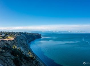 2089 West Beach Road, Oak Harbor, WA 98277