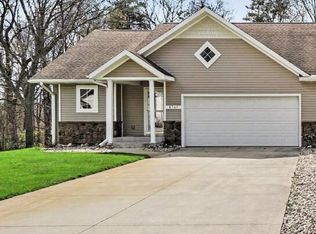 8361 Millstone Ct, Kalamazoo, MI 49009