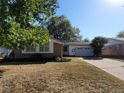 9044 E 32nd Pl, Tulsa, OK, 74145
