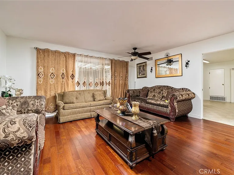 5035 Carlingford Ave — Photo 9