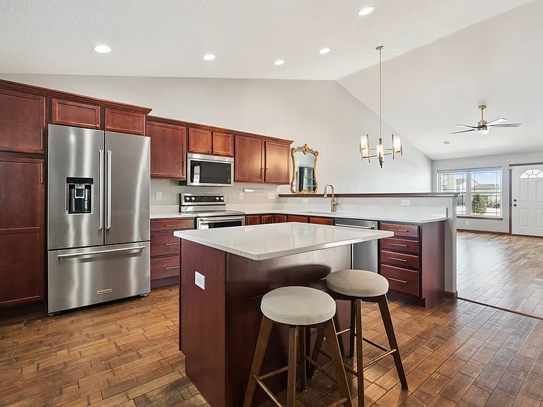 3237 English Cove Ln — Photo 3