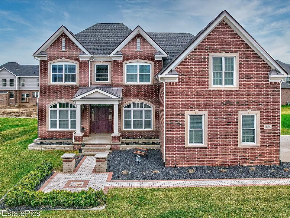 1st image of 51299 Gulfstream Park Ln