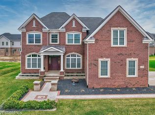 51299 Gulfstream Park Ln, Canton, MI