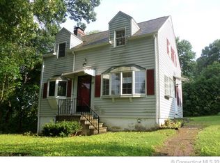 87 Deerfield Ave, Waterbury, CT 06708