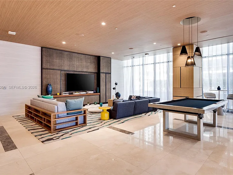 45 SW 9th St #2306 — Photo 39